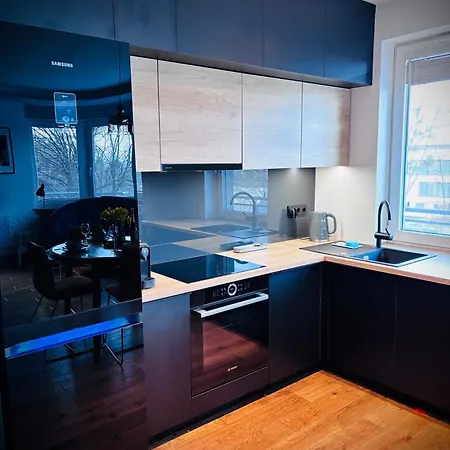 Daire White Glove Deluxe Kapitanska *