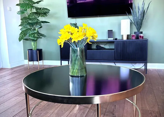 White Glove Deluxe Kapitanska Gdynia